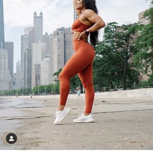 Balance athletica amber quartz set Medium